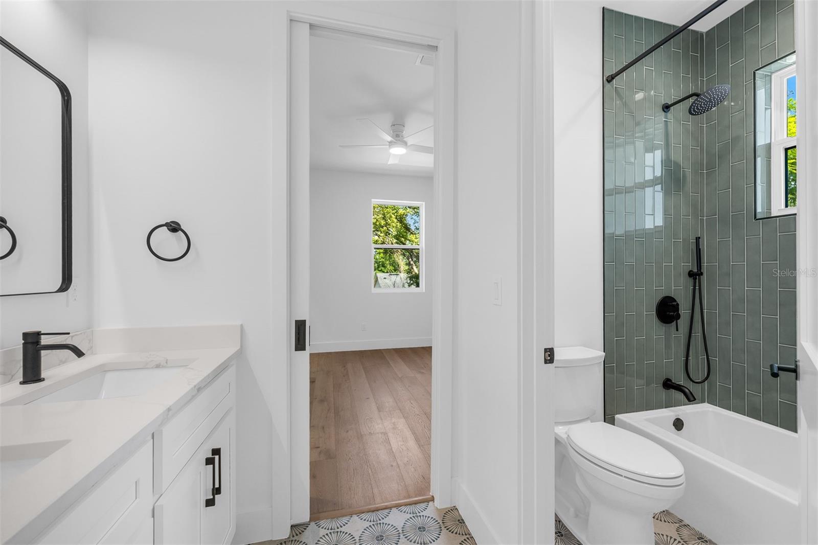 Image 44 of 65 For 1523 Miller Avenue