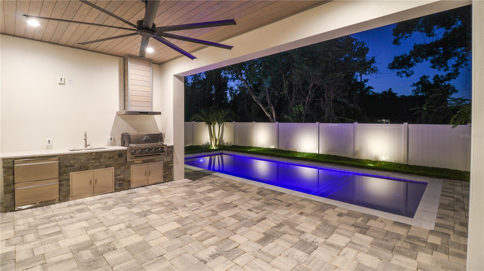 Image 52 of 65 For 1523 Miller Avenue