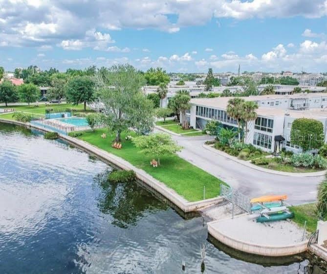 Image 4 of 20 For 151 Orlando Avenue 203