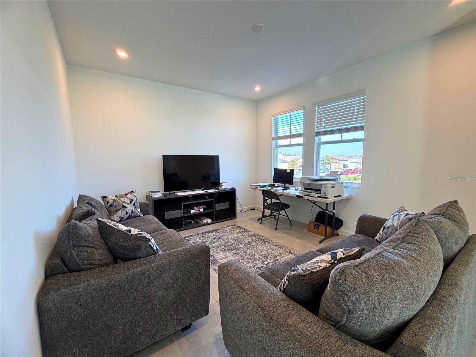 Image 11 of 44 For 9036 Ocean Tide Way