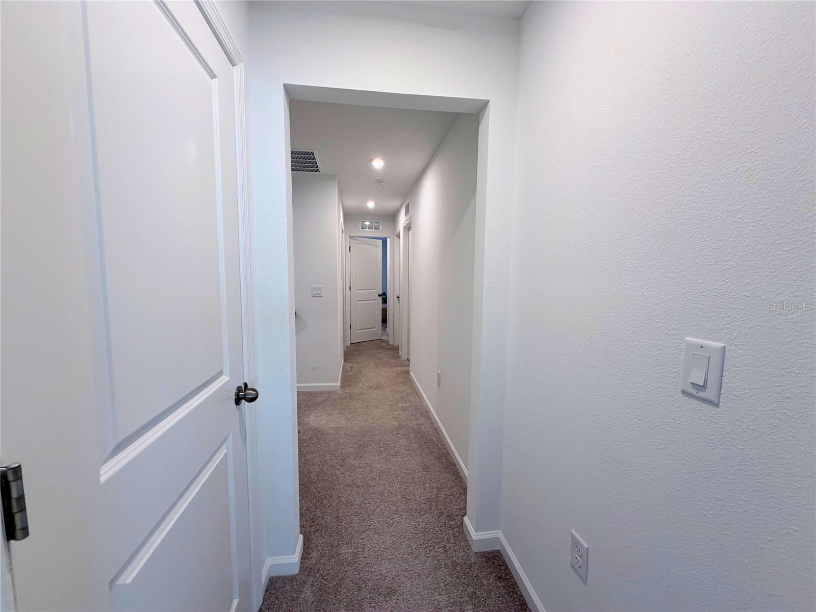 Image 27 of 44 For 9036 Ocean Tide Way