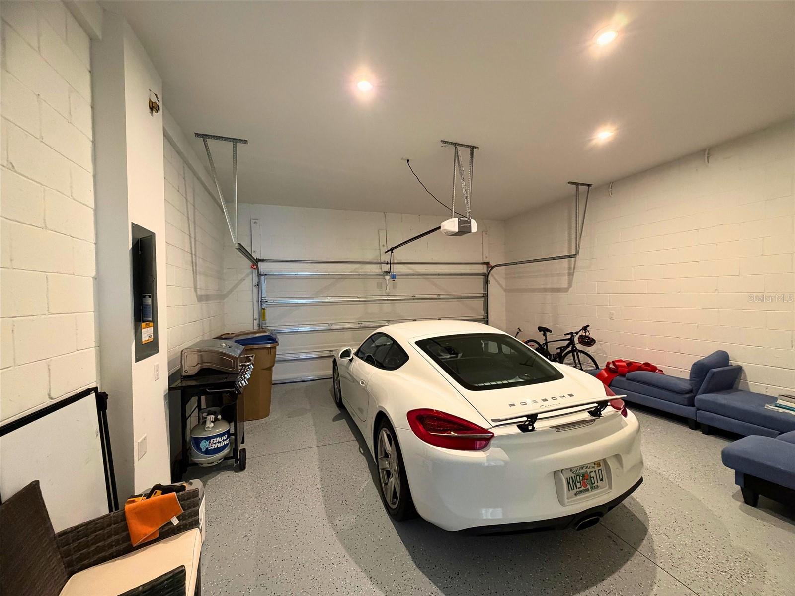 Image 37 of 44 For 9036 Ocean Tide Way