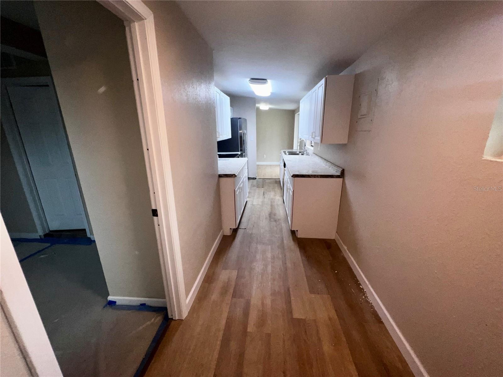 Image 10 of 26 For 1822 Harding Avenue