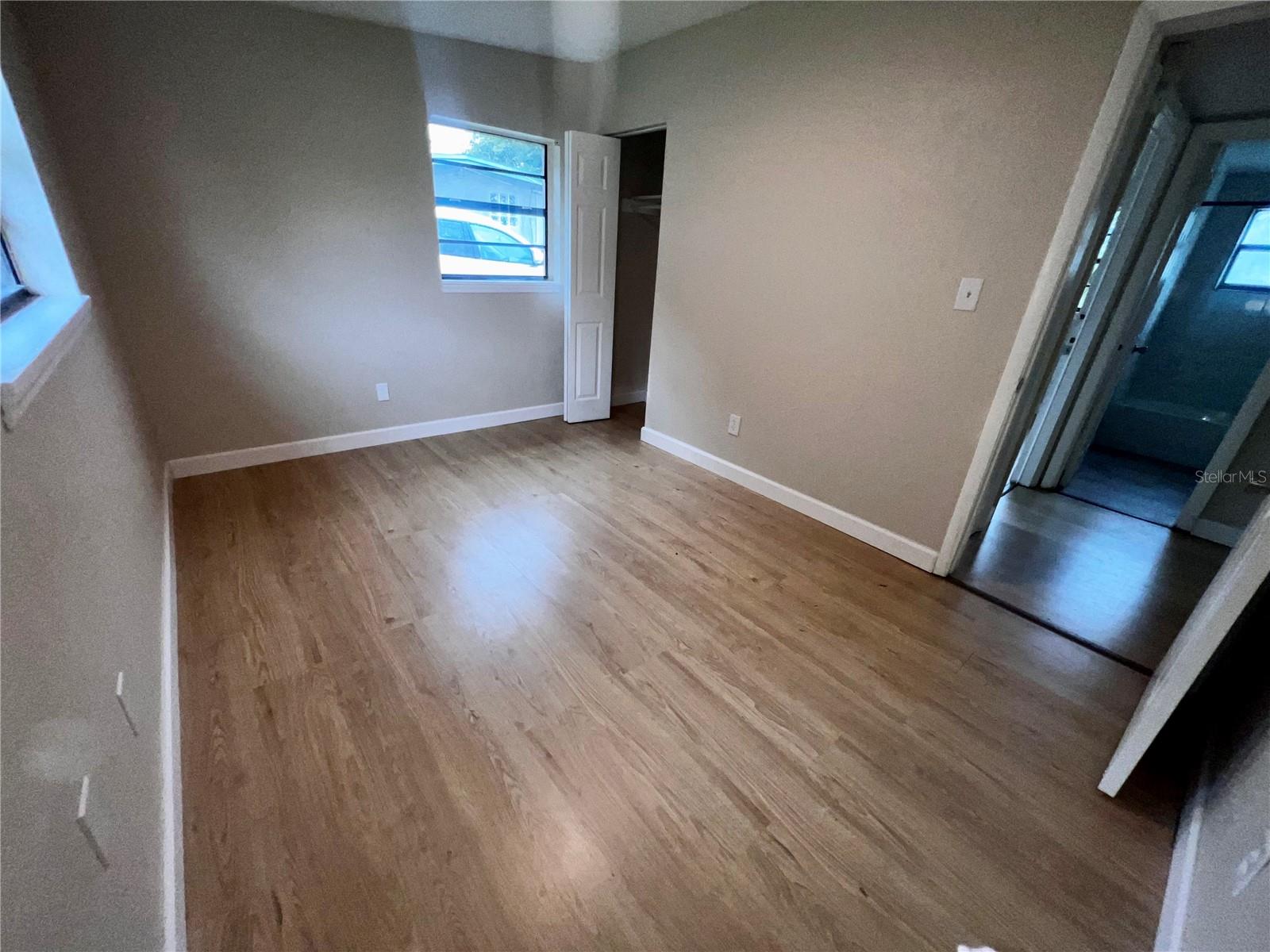 Image 24 of 26 For 1822 Harding Avenue