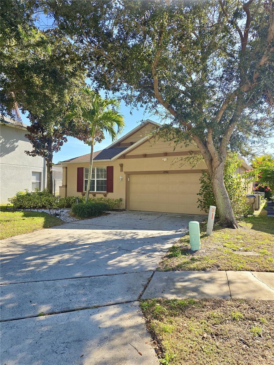 Details for 2706 Portchester Court, KISSIMMEE, FL 34744