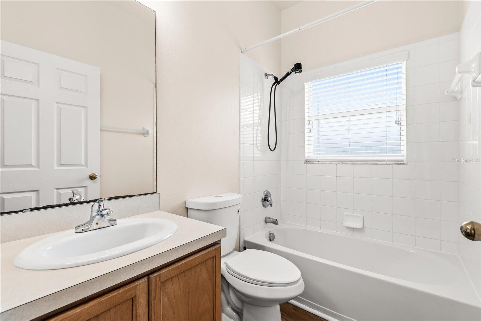 Image 21 of 40 For 3516 Forest Park Drive