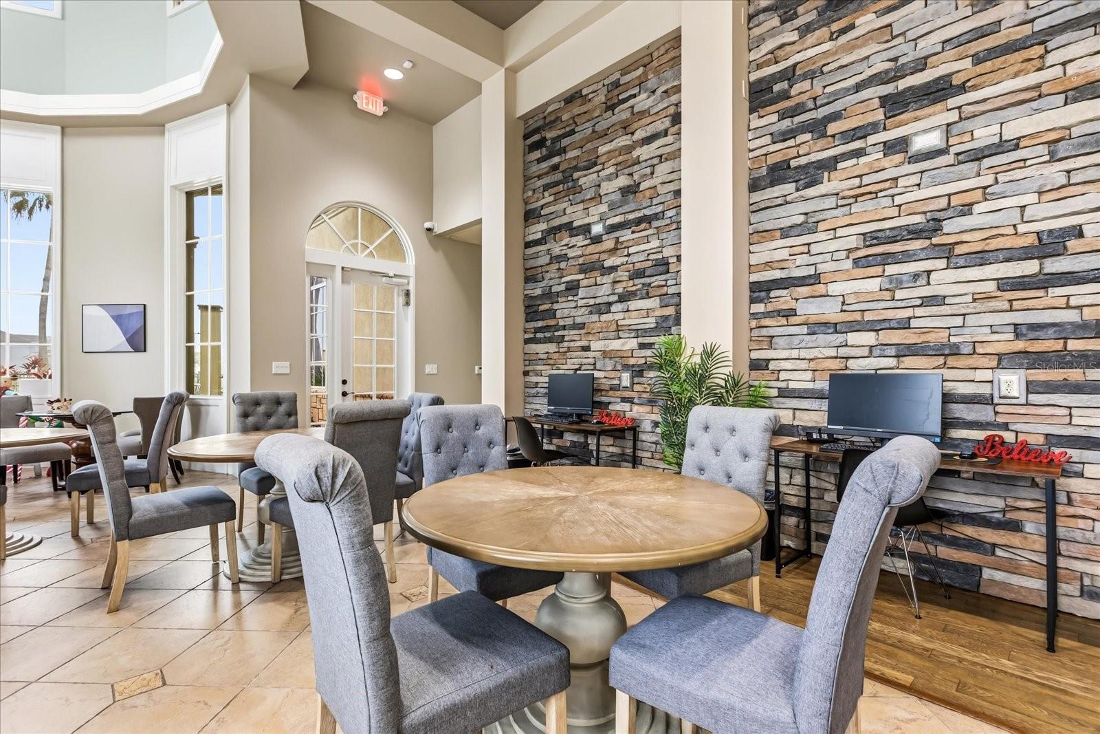 Image 37 of 40 For 3516 Forest Park Drive