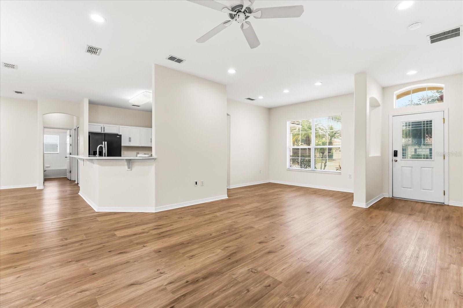 Image 4 of 40 For 3516 Forest Park Drive