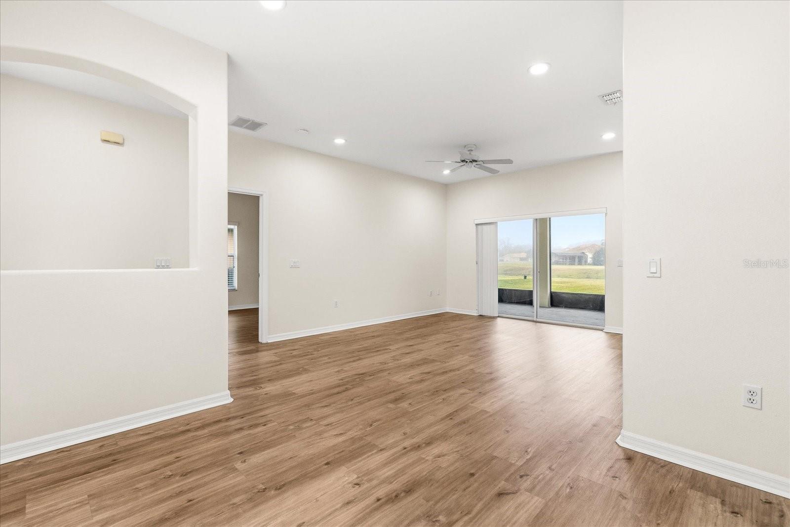 Image 6 of 40 For 3516 Forest Park Drive