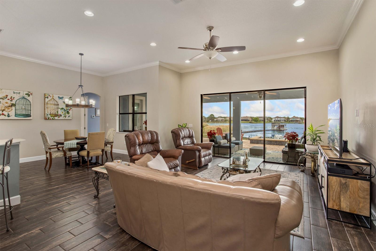 Image 19 of 51 For 15532 Avenue Of The Arbors