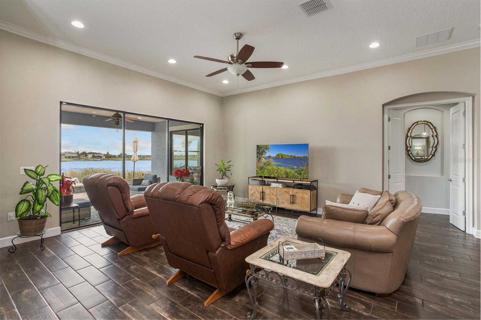 Image 20 of 51 For 15532 Avenue Of The Arbors