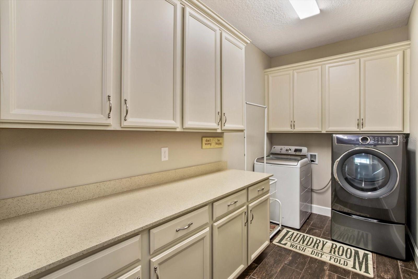 Image 35 of 51 For 15532 Avenue Of The Arbors