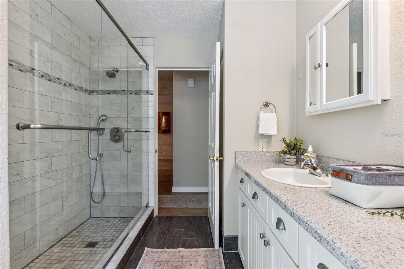 Image 24 of 62 For 1619 Druid Road