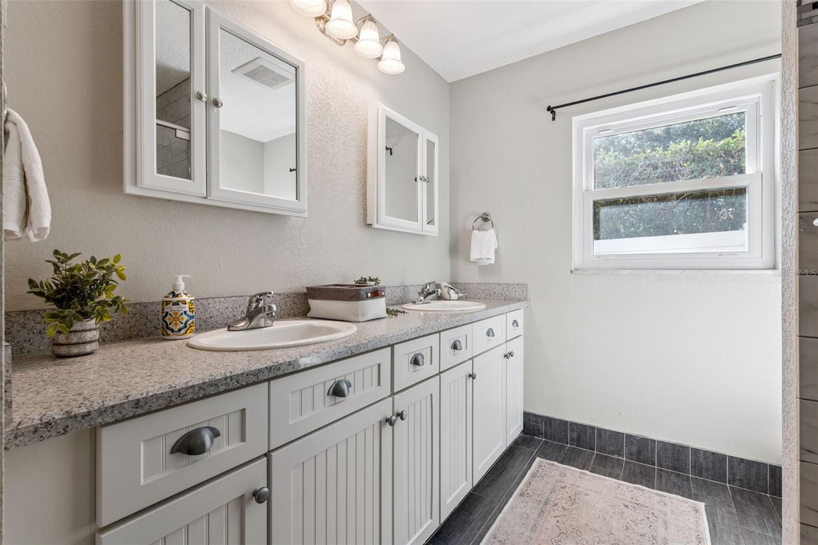 Image 25 of 62 For 1619 Druid Road