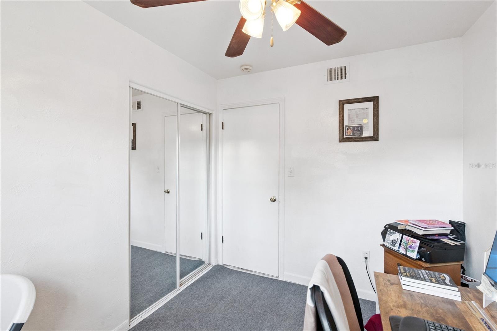 Image 15 of 32 For 4926 Deauville Drive