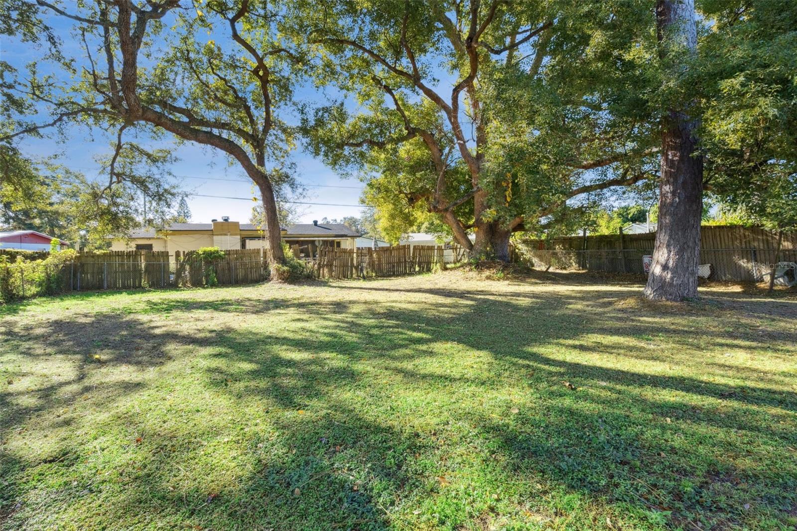 Image 26 of 32 For 4926 Deauville Drive