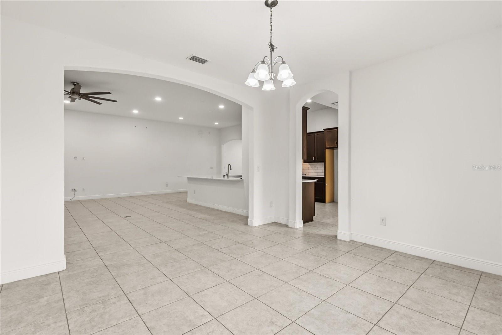 Image 12 of 44 For 3918 Gaviota Drive