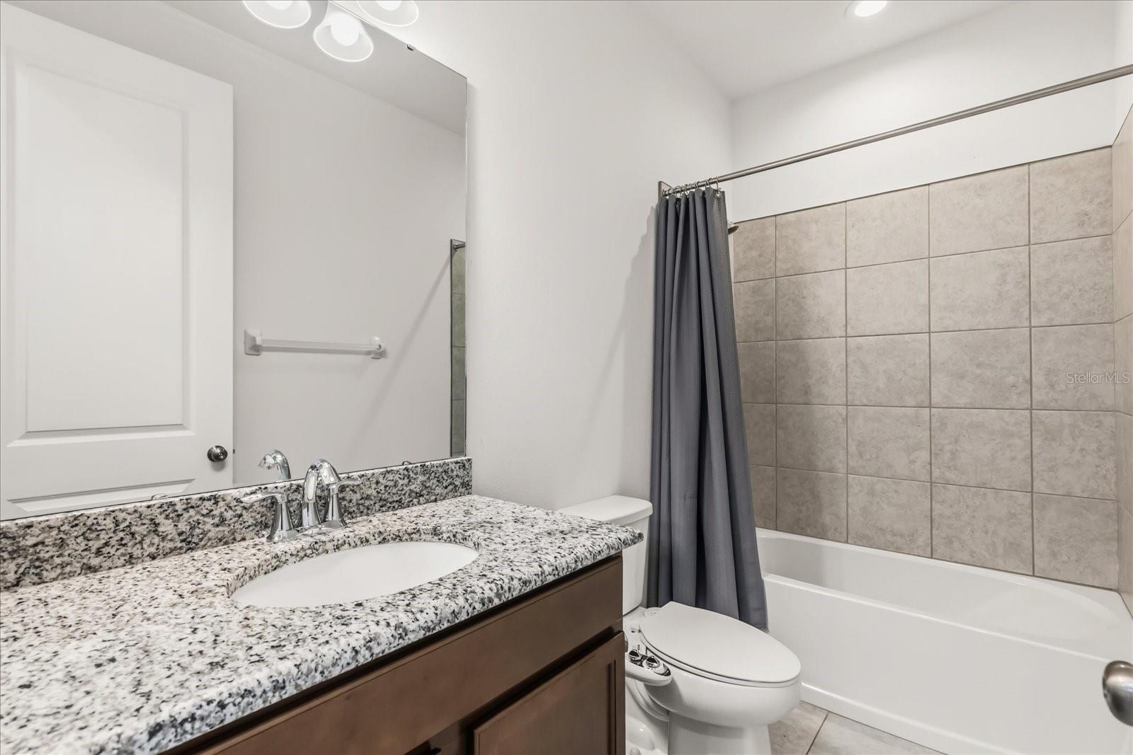 Image 15 of 44 For 3918 Gaviota Drive