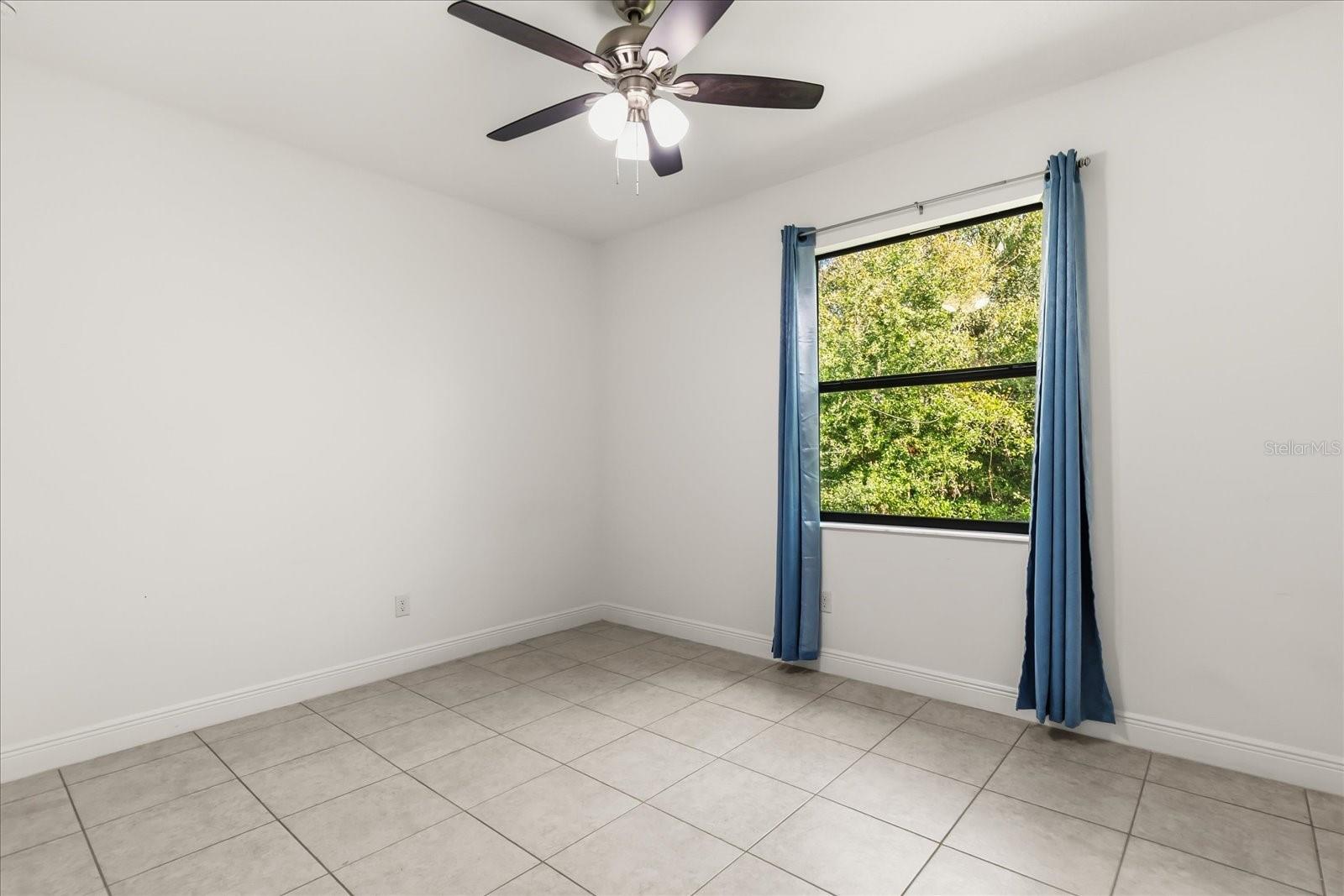 Image 28 of 44 For 3918 Gaviota Drive