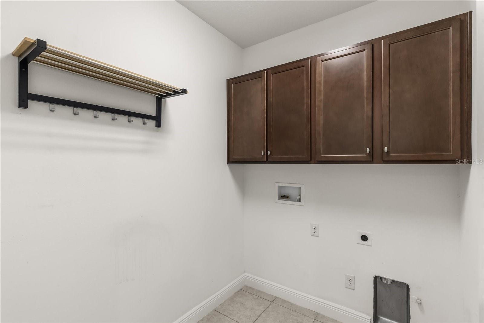 Image 30 of 44 For 3918 Gaviota Drive