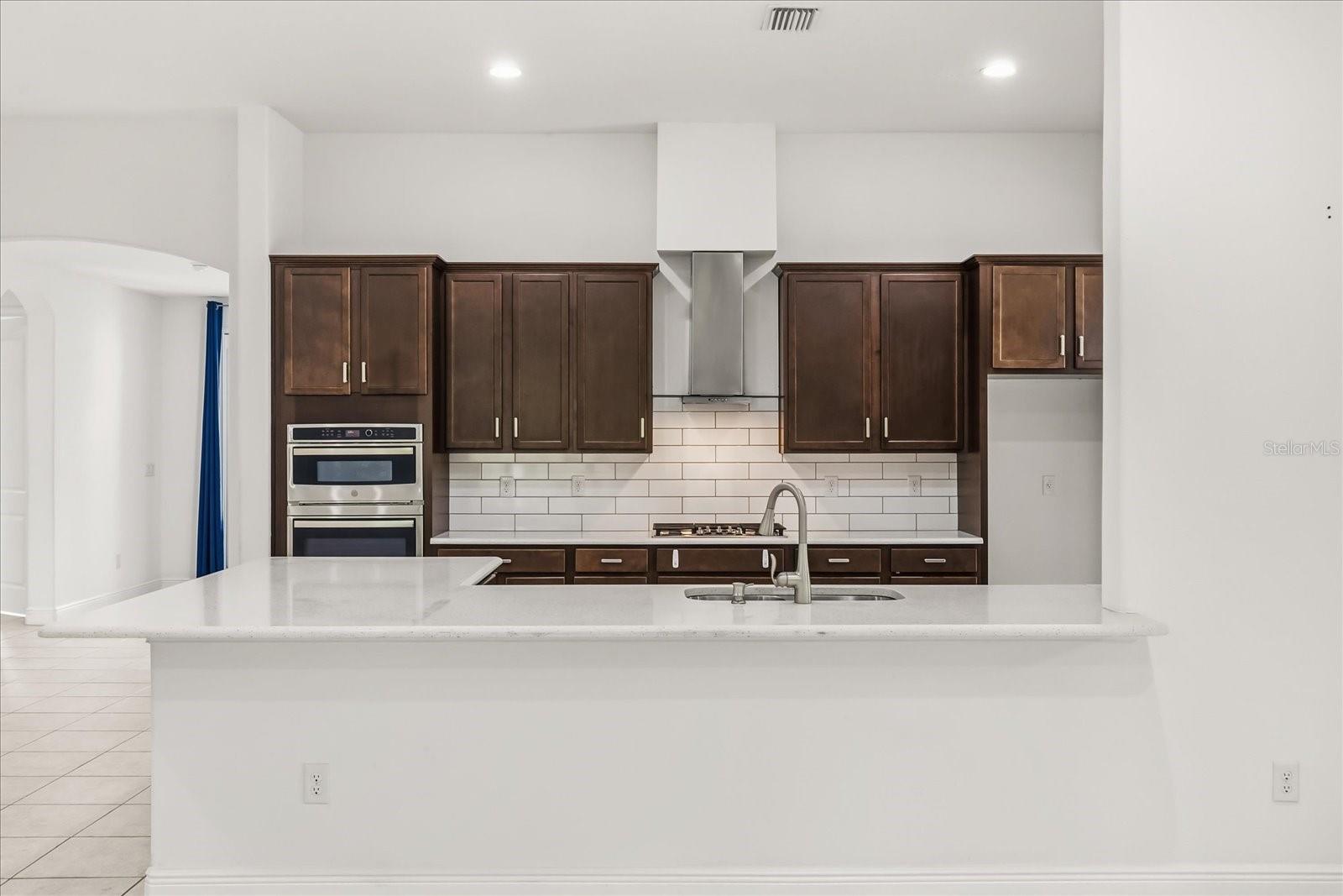 Image 7 of 44 For 3918 Gaviota Drive