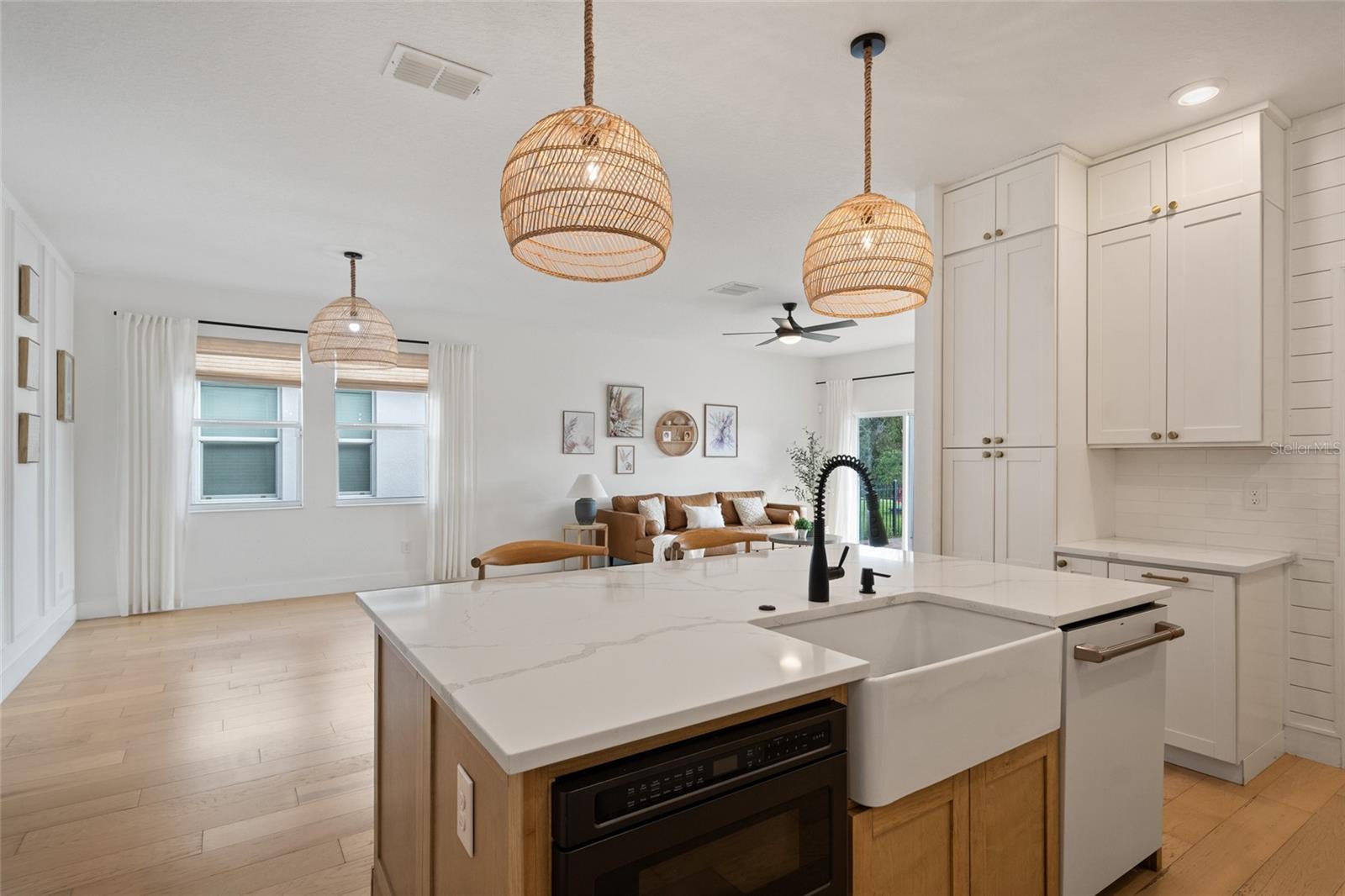 Image 17 of 74 For 10264 Lovegrass Lane