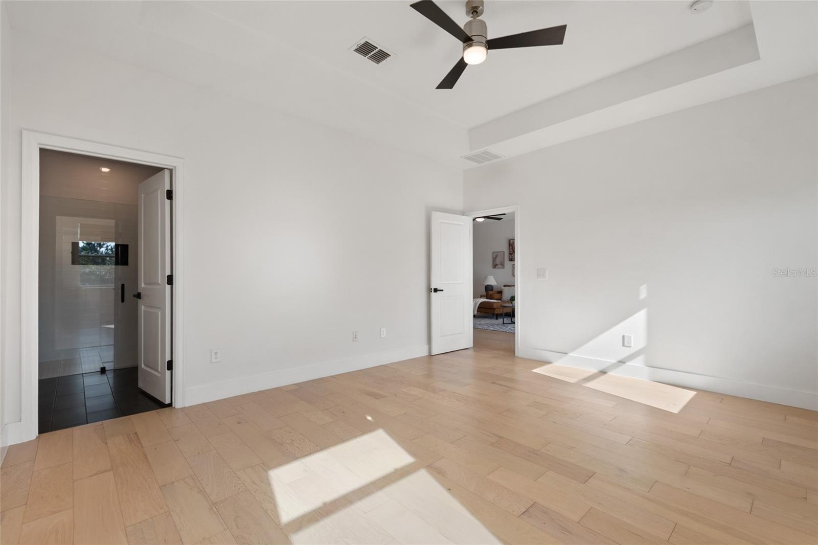 Image 37 of 74 For 10264 Lovegrass Lane