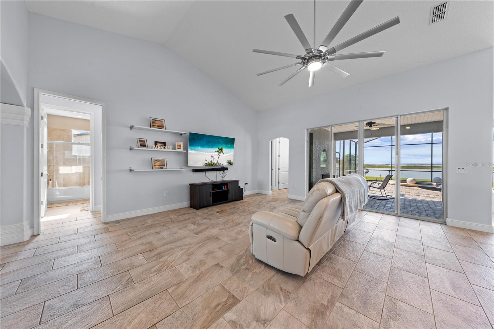 Image 15 of 78 For 720 Basin Drive