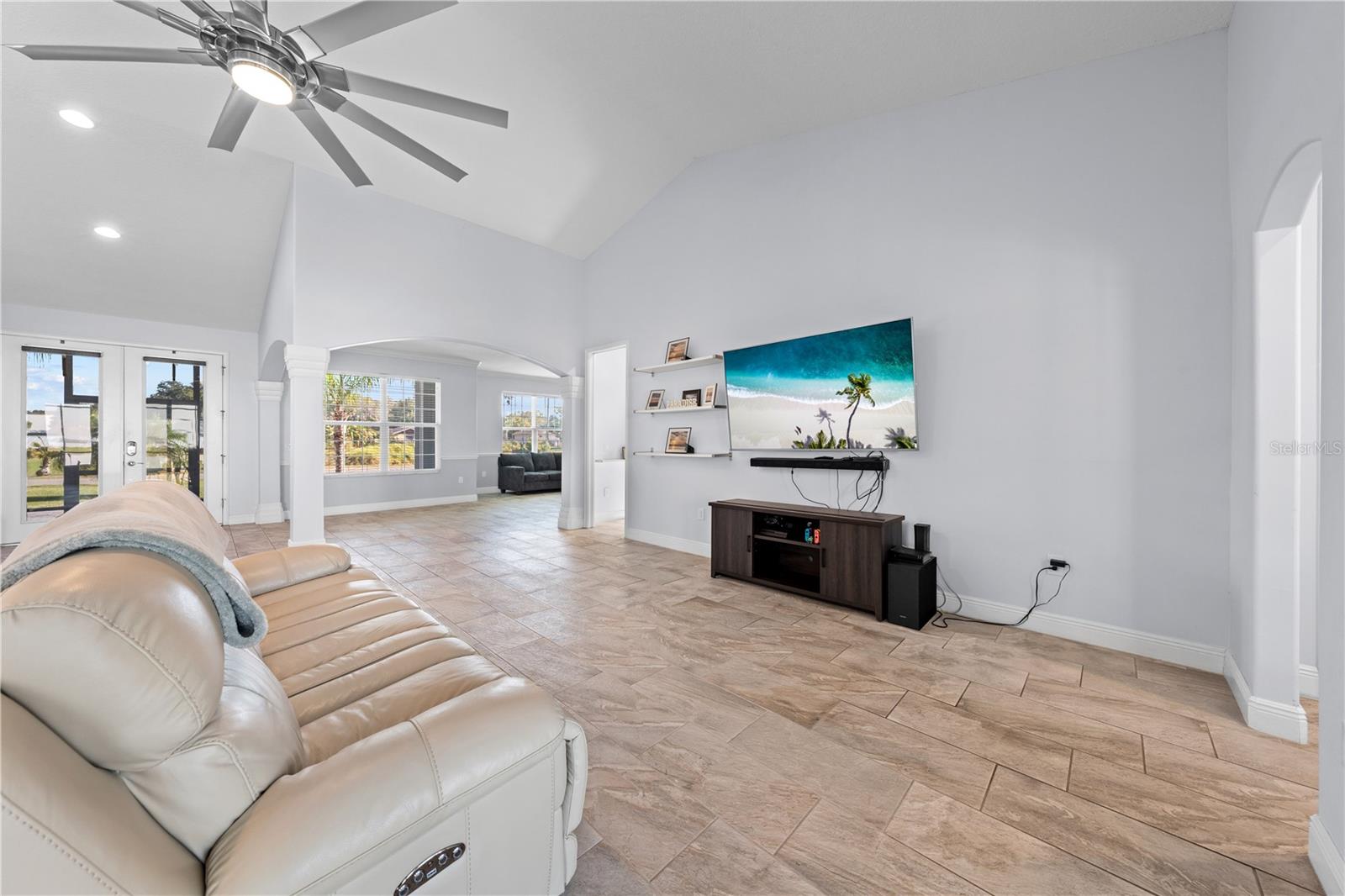 Image 18 of 78 For 720 Basin Drive