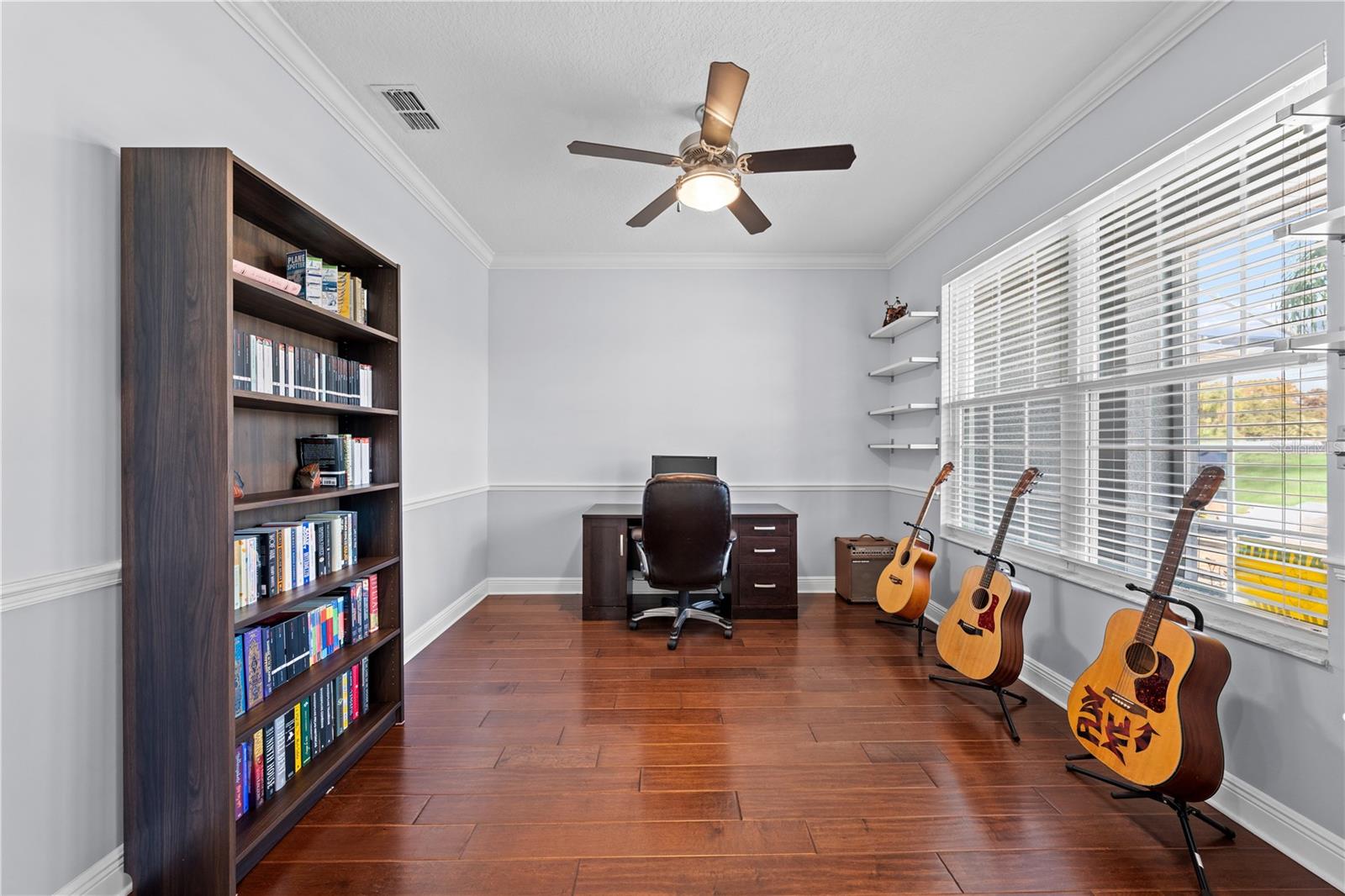 Image 23 of 78 For 720 Basin Drive