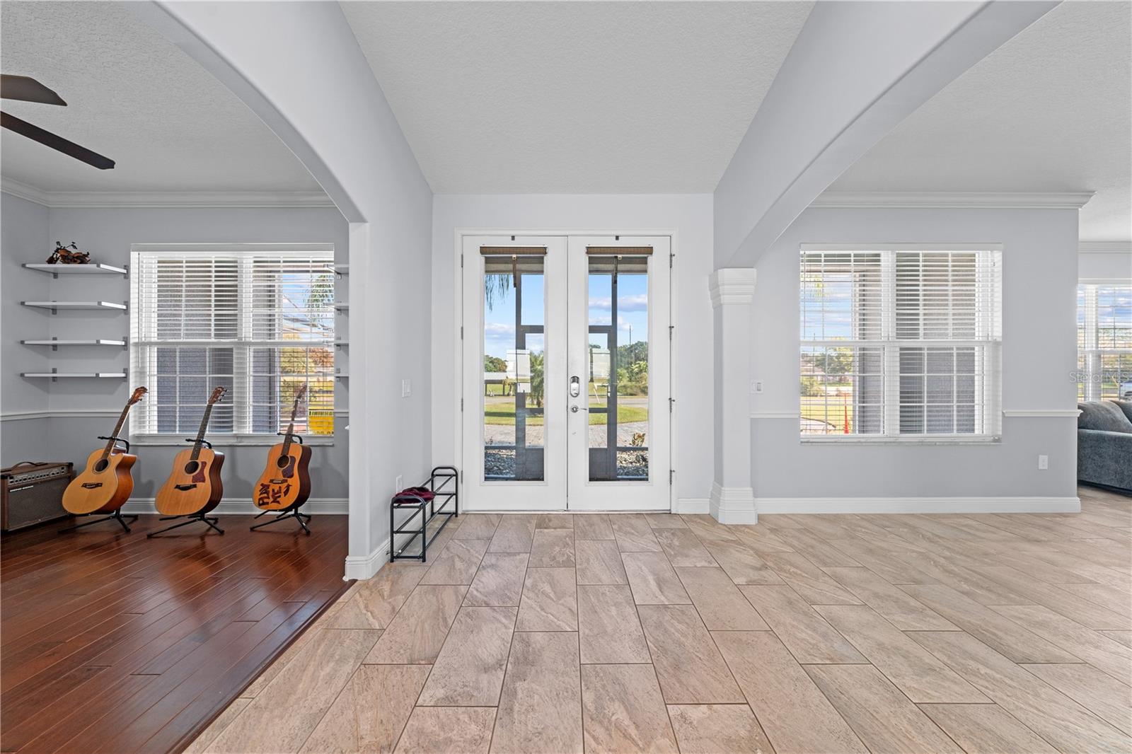 Image 7 of 78 For 720 Basin Drive