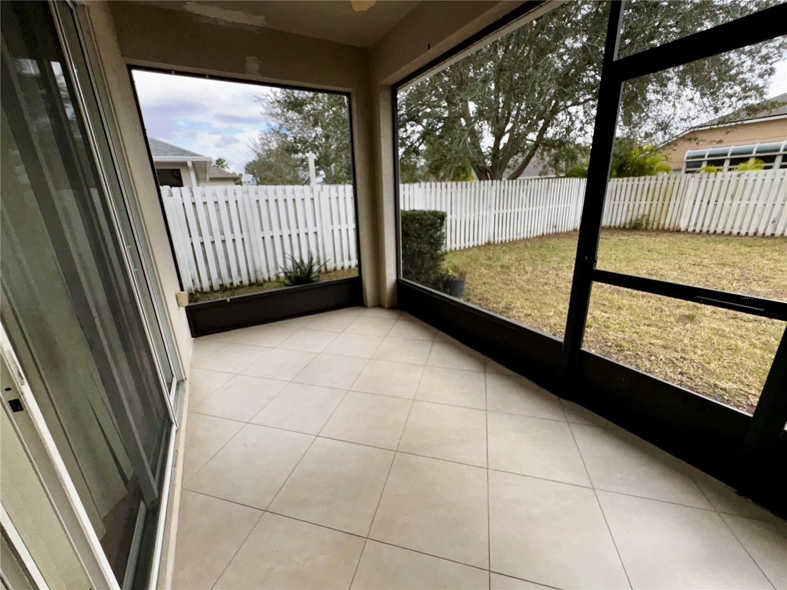 Image 11 of 26 For 8556 Lake Windham Avenue