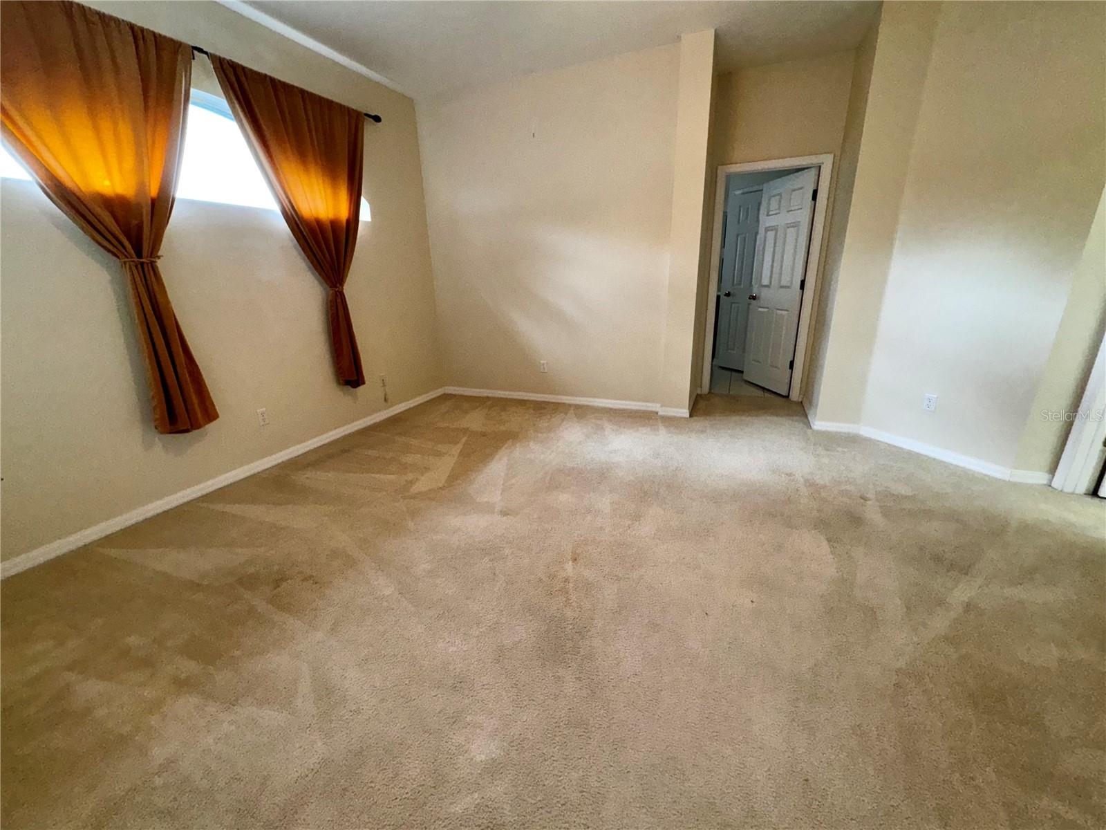 Image 13 of 26 For 8556 Lake Windham Avenue