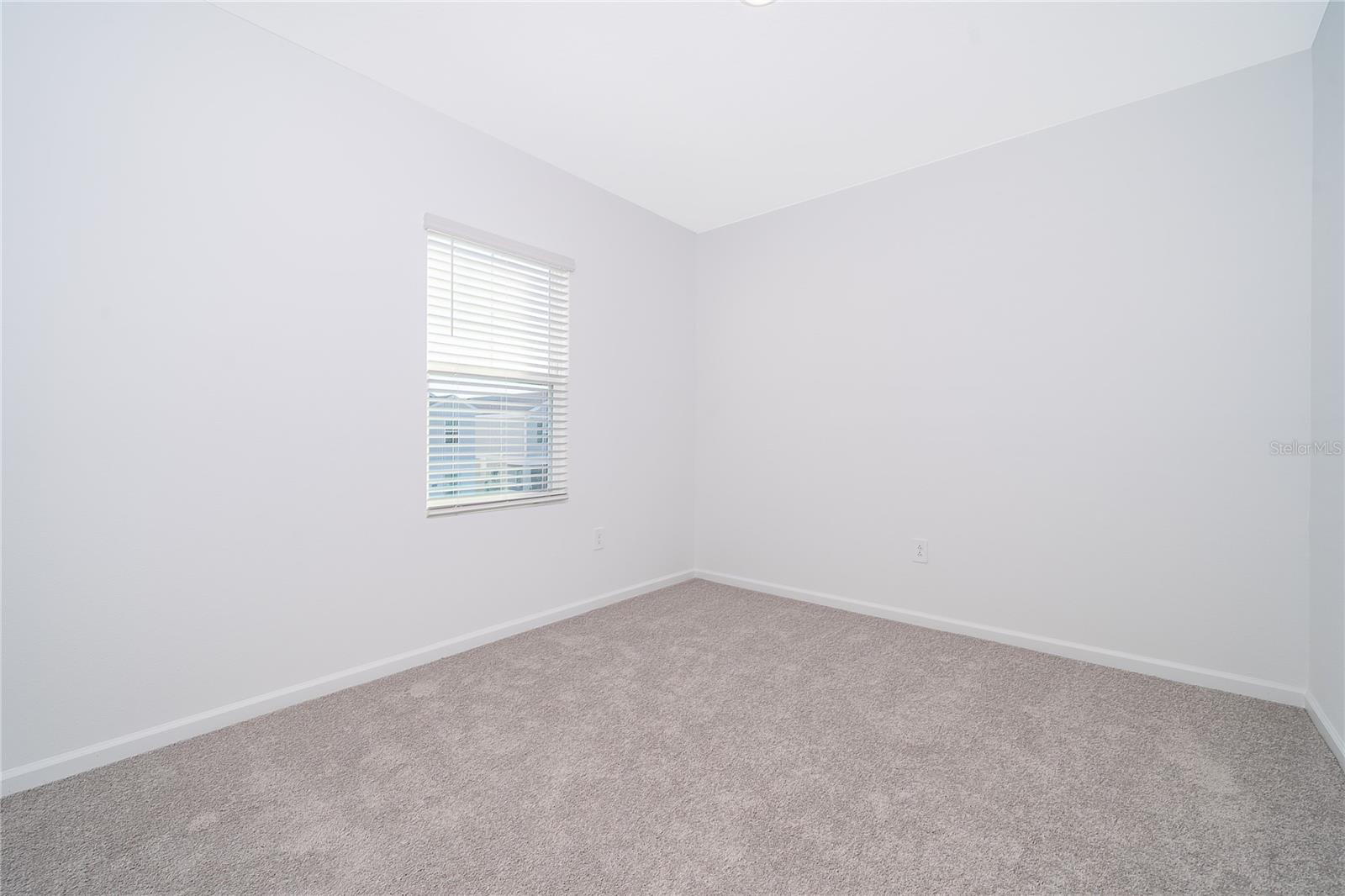 Image 16 of 23 For 7428 Ivy Tendril Avenue