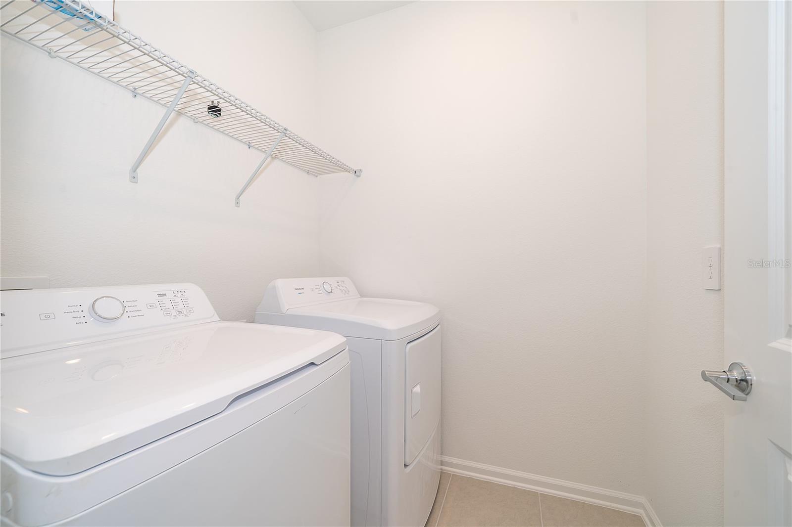 Image 19 of 23 For 7428 Ivy Tendril Avenue