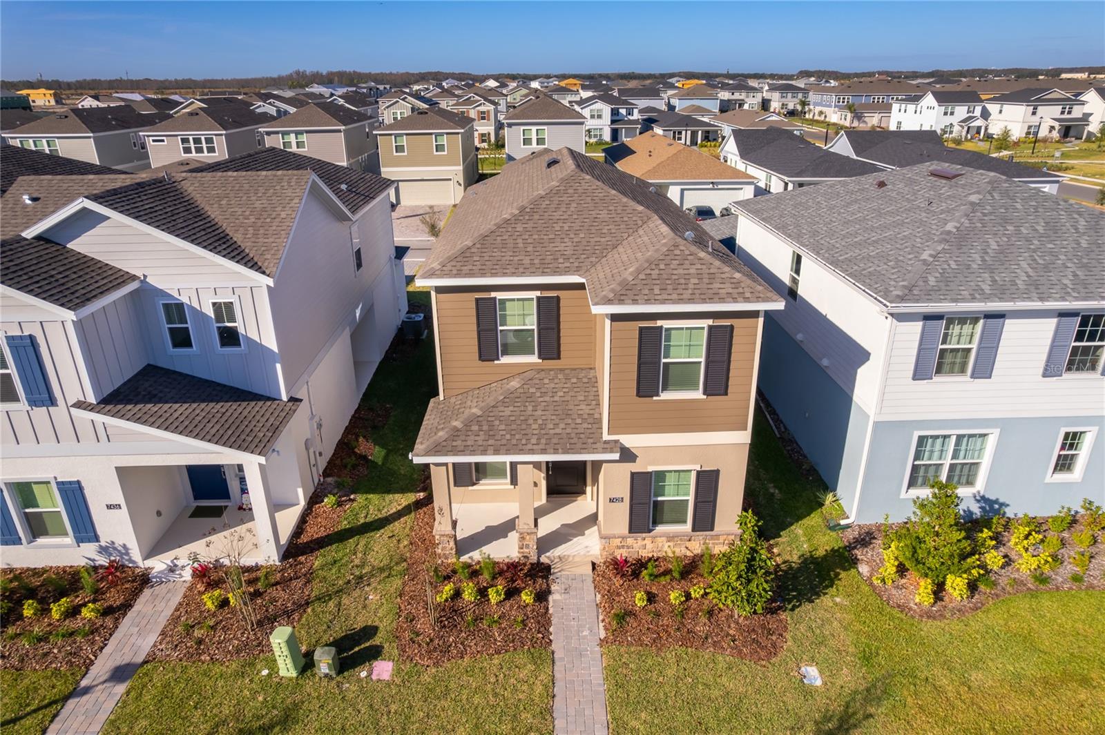 Image 3 of 23 For 7428 Ivy Tendril Avenue