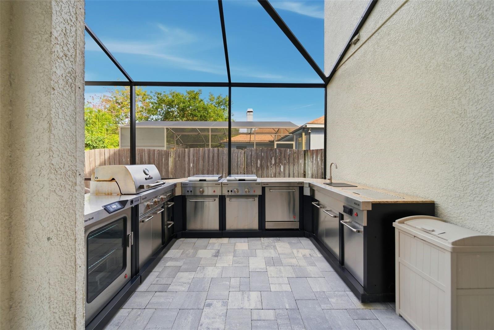 Image 37 of 59 For 990 Burlwood Court