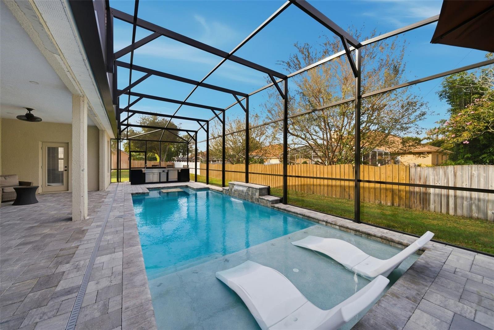 Image 39 of 59 For 990 Burlwood Court