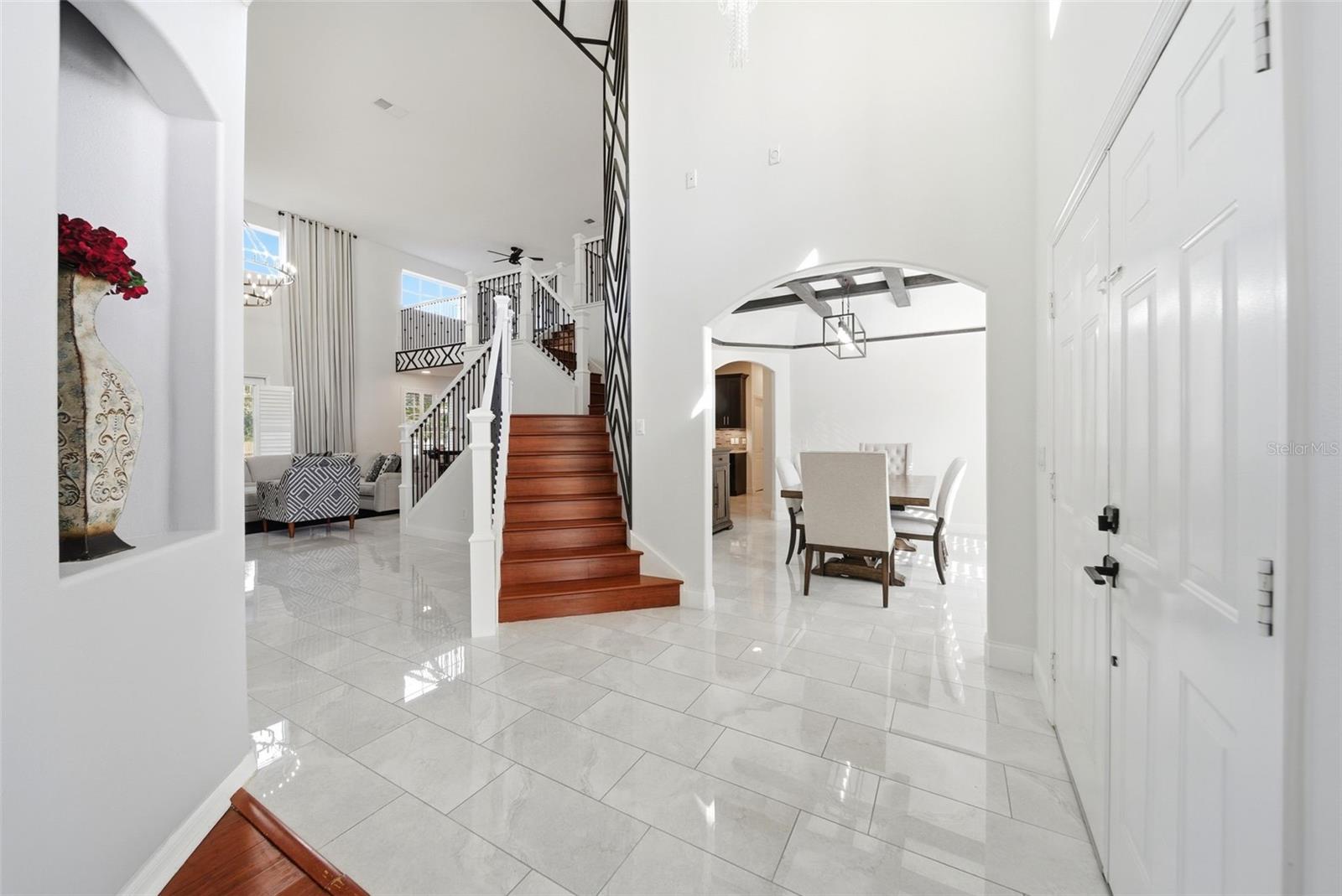 Image 5 of 59 For 990 Burlwood Court