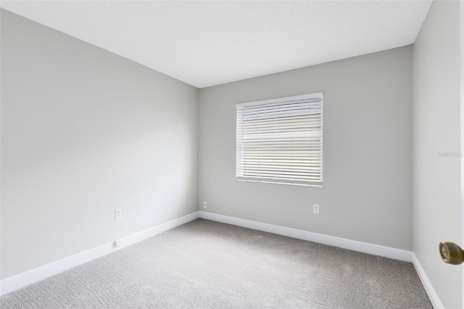 Image 12 of 23 For 3120 Winchester Drive