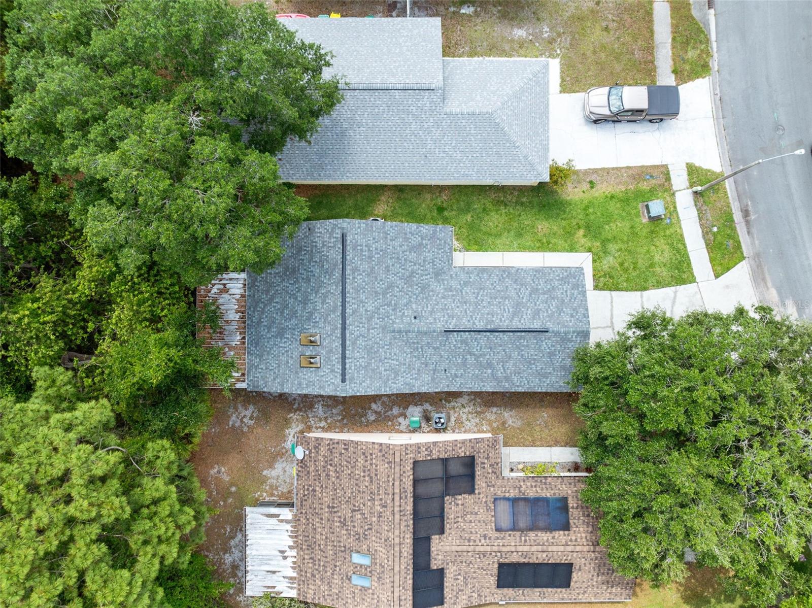 Image 21 of 23 For 3120 Winchester Drive