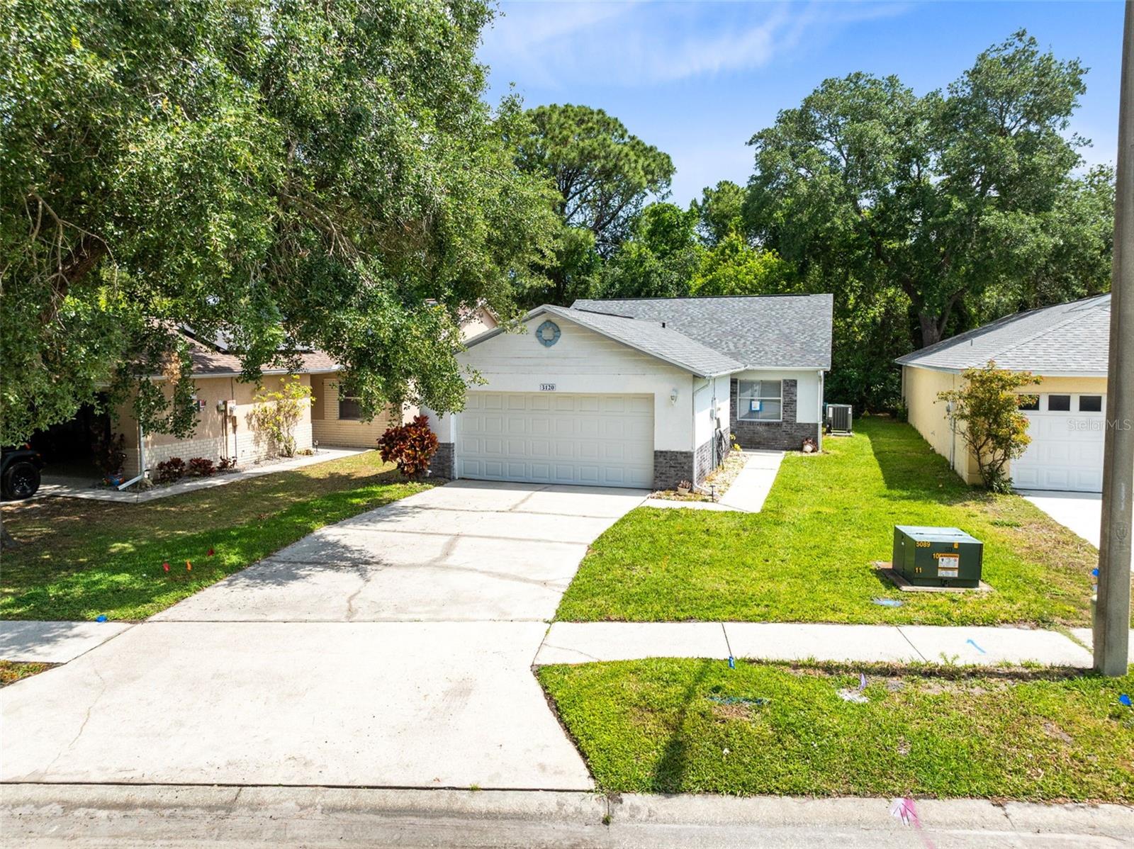 Image 3 of 23 For 3120 Winchester Drive