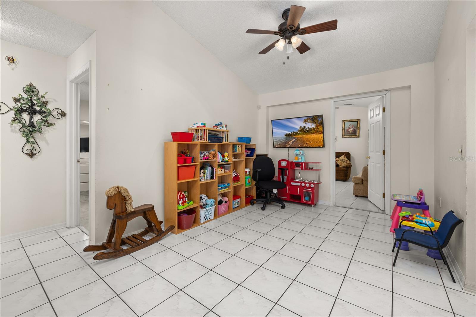 Image 12 of 30 For 6907 Log Jam Court