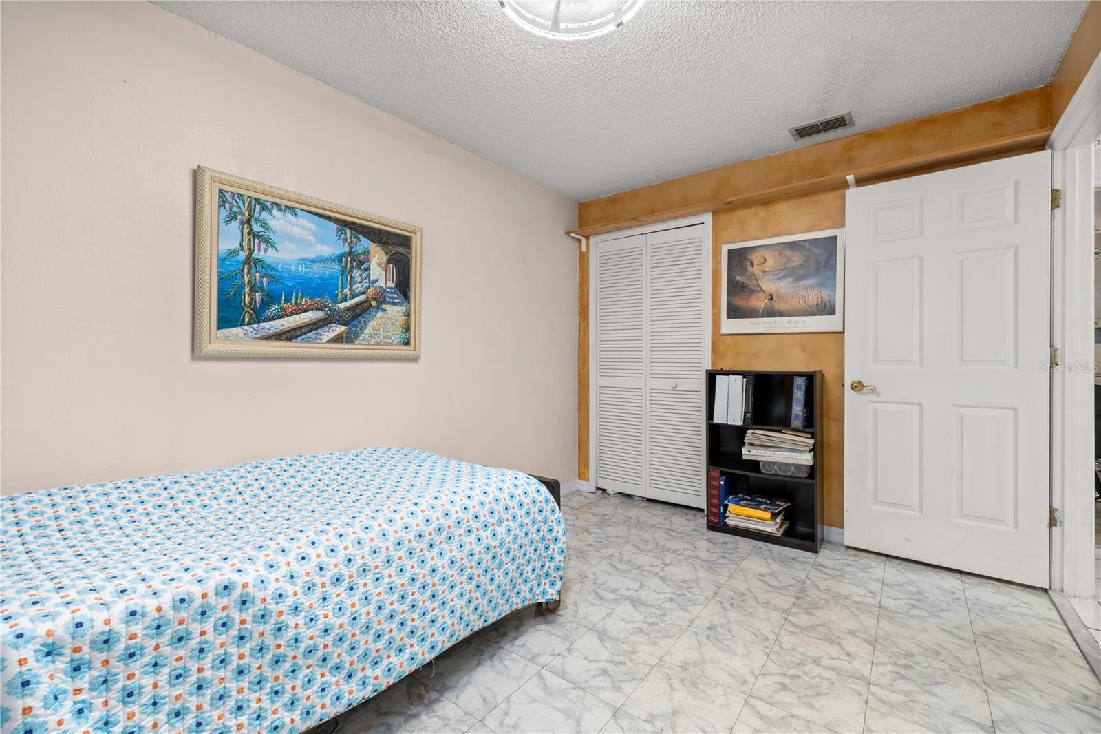 Image 15 of 30 For 6907 Log Jam Court