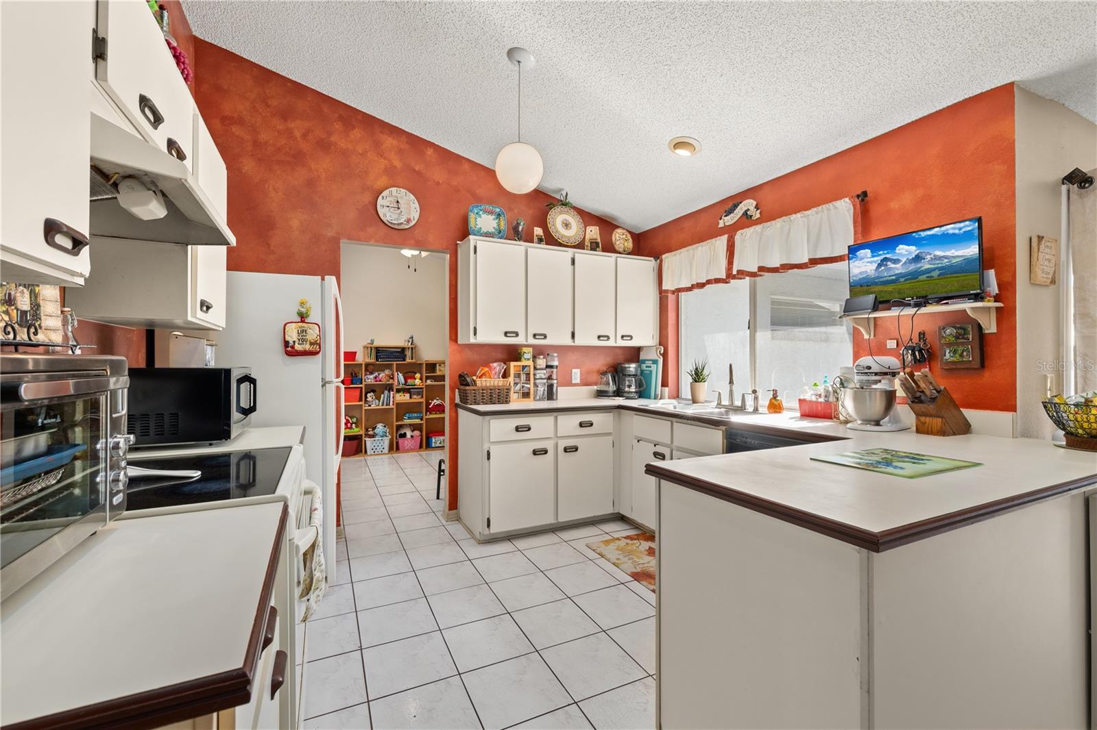 Image 5 of 30 For 6907 Log Jam Court