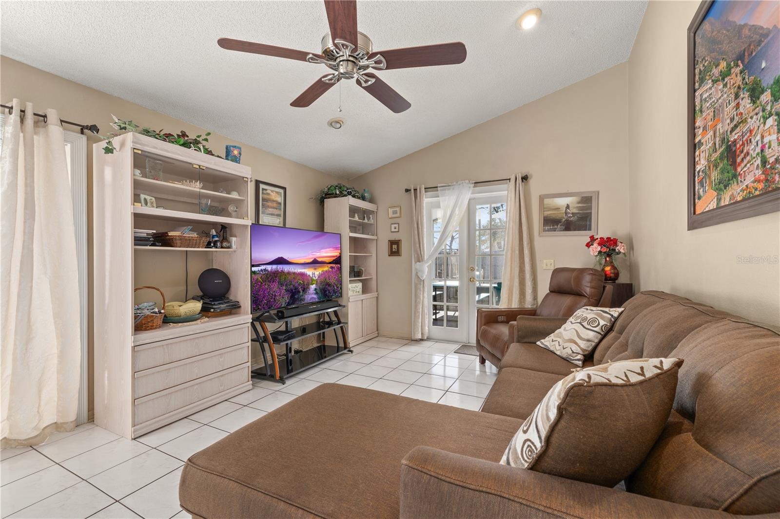 Image 8 of 30 For 6907 Log Jam Court