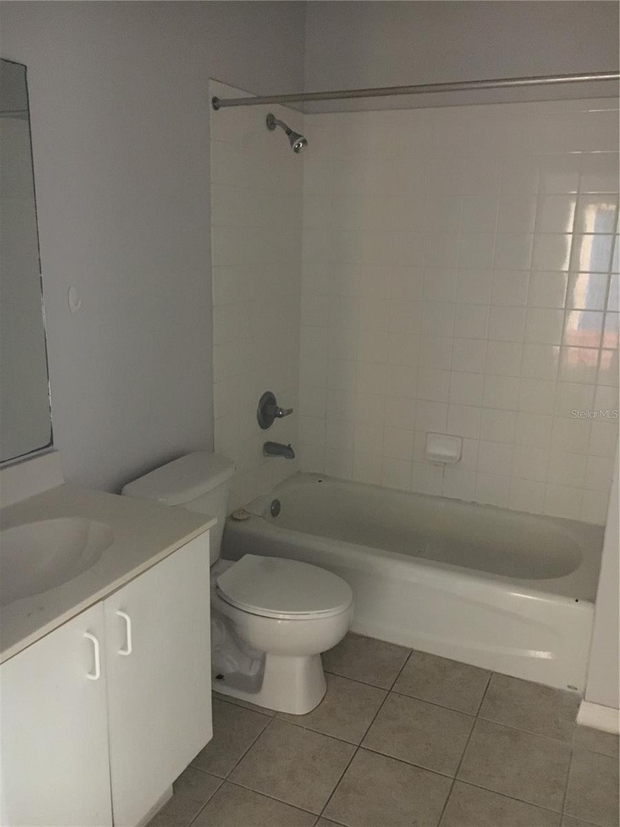 Image 12 of 21 For 533 Villa Del Sol Circle 202