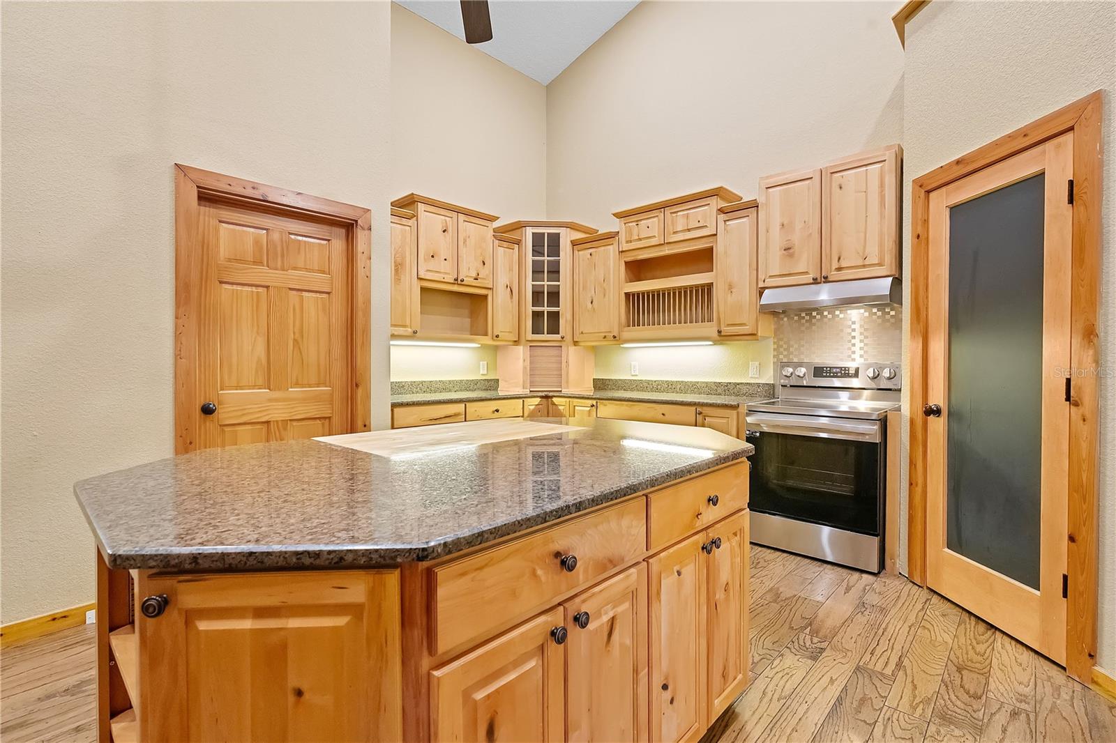 Image 11 of 71 For 27737 County Road 44a