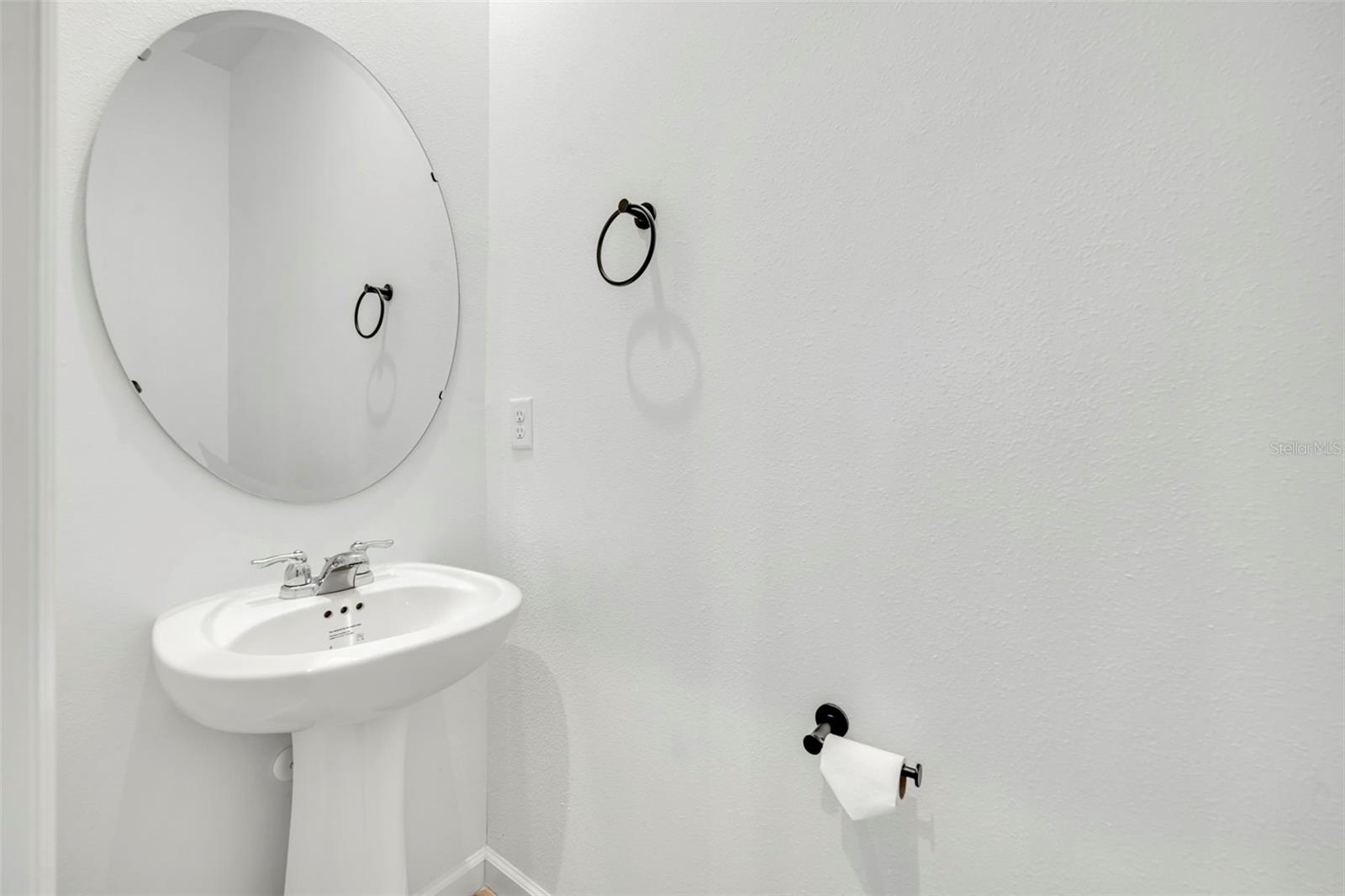 Image 32 of 47 For 1195 Boardwalk Place