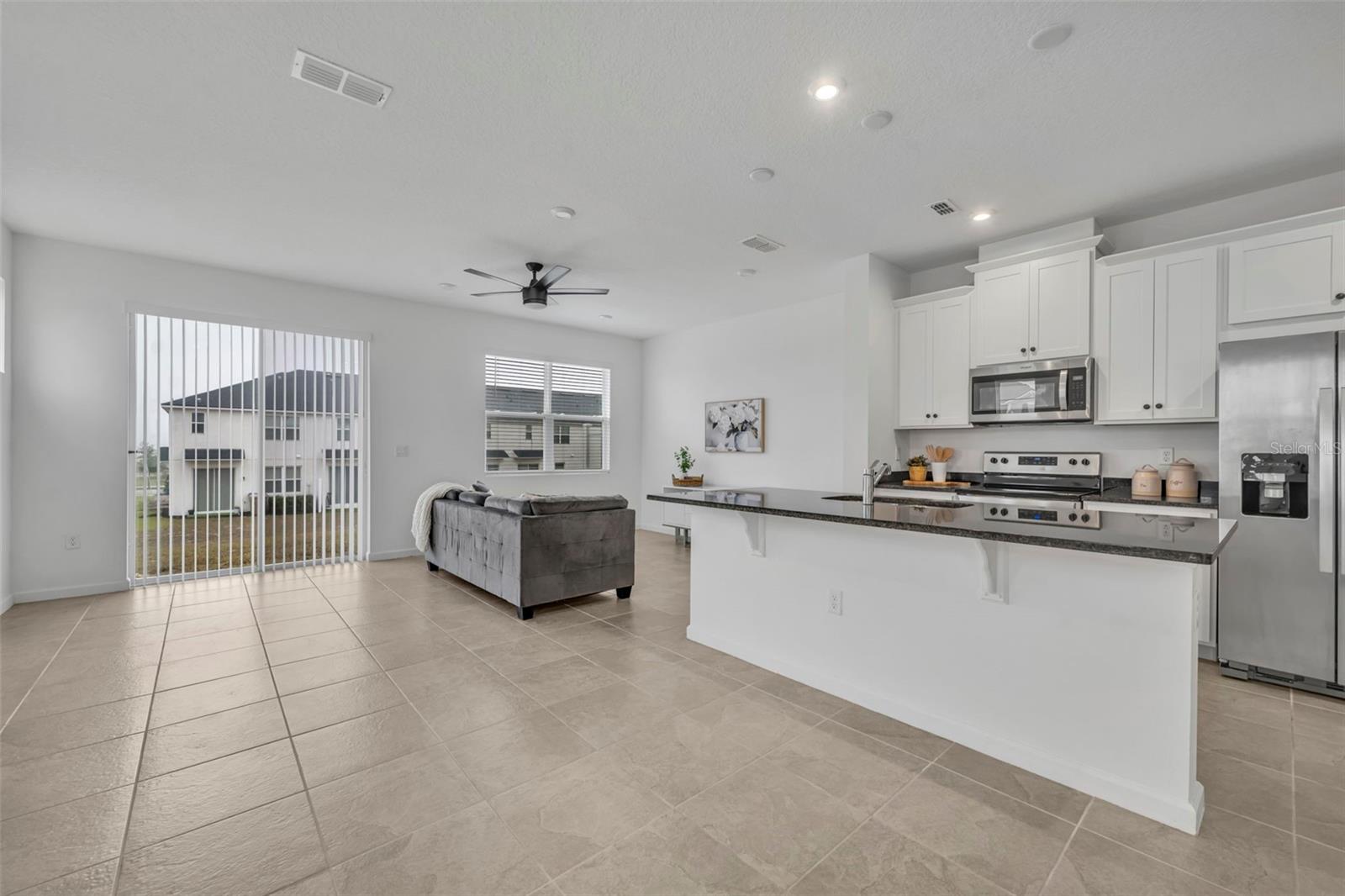 Image 4 of 47 For 1195 Boardwalk Place